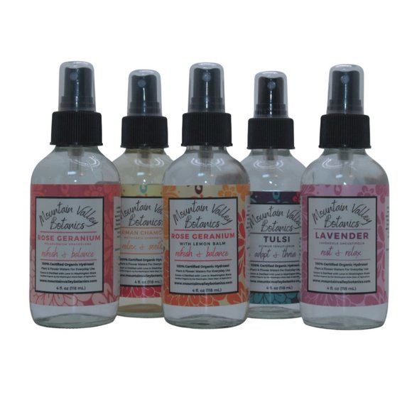 5 OrganicHydrosols for Skin Care